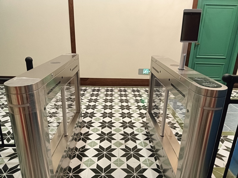 用好景区票务道闸系统,实现“人、证、票”三合一管理 用好景区票务道闸系统,实现“人、证、票”三合一管理