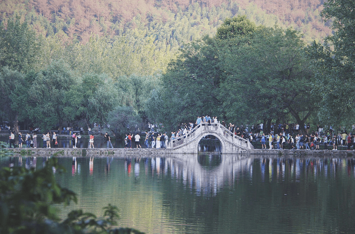 旅游景区如何选择合适的电子票务系统