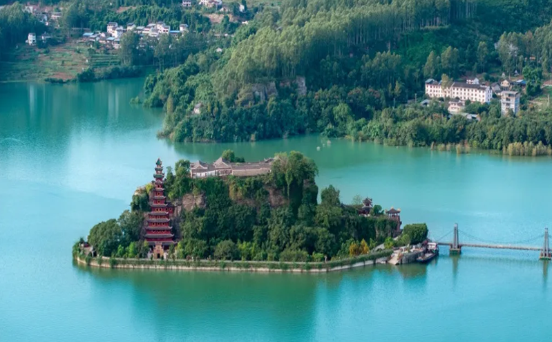 重庆景区推出冬季优惠活动，邀游客畅游山水人文之美