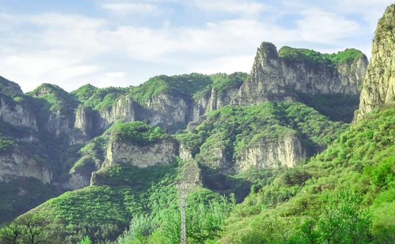 2025年春节旅游市场火爆预订“开门红” 旅游业迎来繁荣发展新阶段