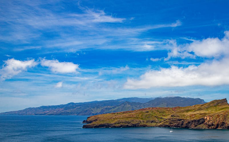 打破传统营销边界，小程序助力特产商城实现精准获客与高效转化