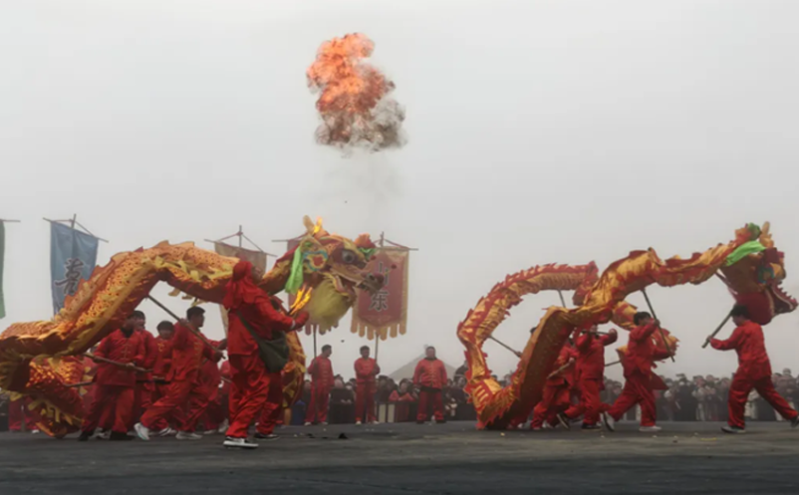 2025“二月二·老龙头”全国舞龙大会在山海关盛大启幕