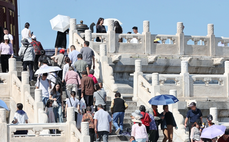 易景通打造真正好用的服务设施——智慧旅游门票系统