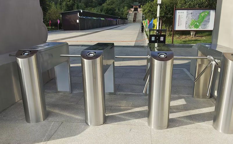 从手工报表到实时分析：票务信息系统的巨大转变