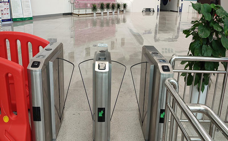 套票、次卡、年卡——门票收费系统如何处理复杂票型？