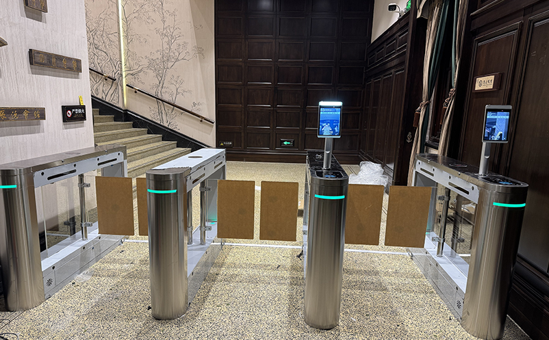 窗口也能智能化：景区窗口售票软件让现场不卡壳