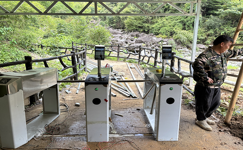 门票系统如何帮景区把“错峰”变成常态收入？